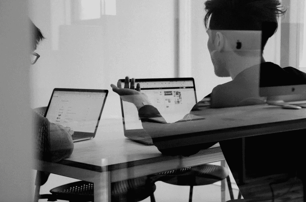 Top Negotiation Tips from Must-Read Books in 2025