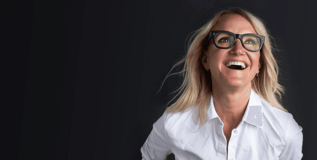 Top Lessons from Mel Robbins’ New Book: The Let Them Theory cover