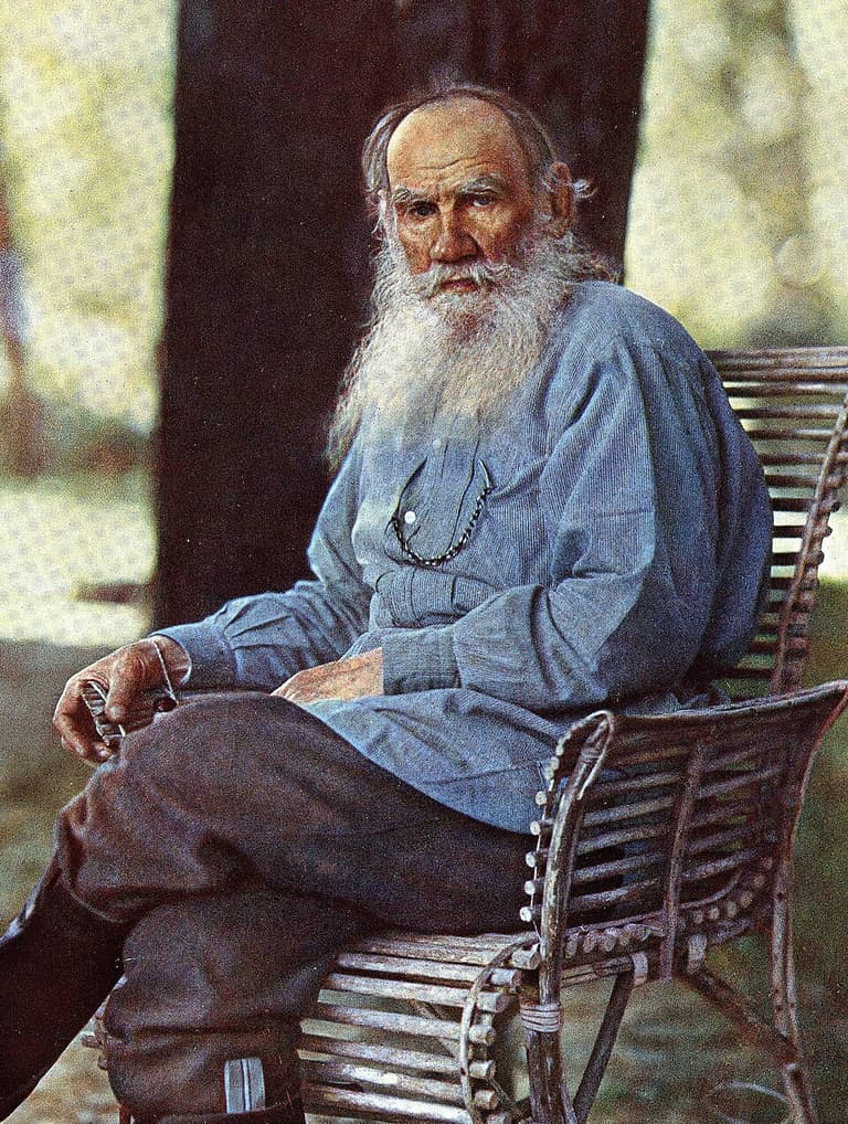 Leo Tolstoy author photo