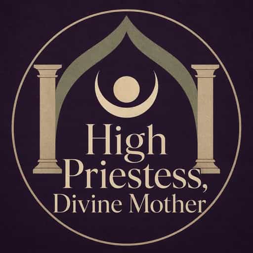 Couverture du livre The High Priestess and the Divine Mother